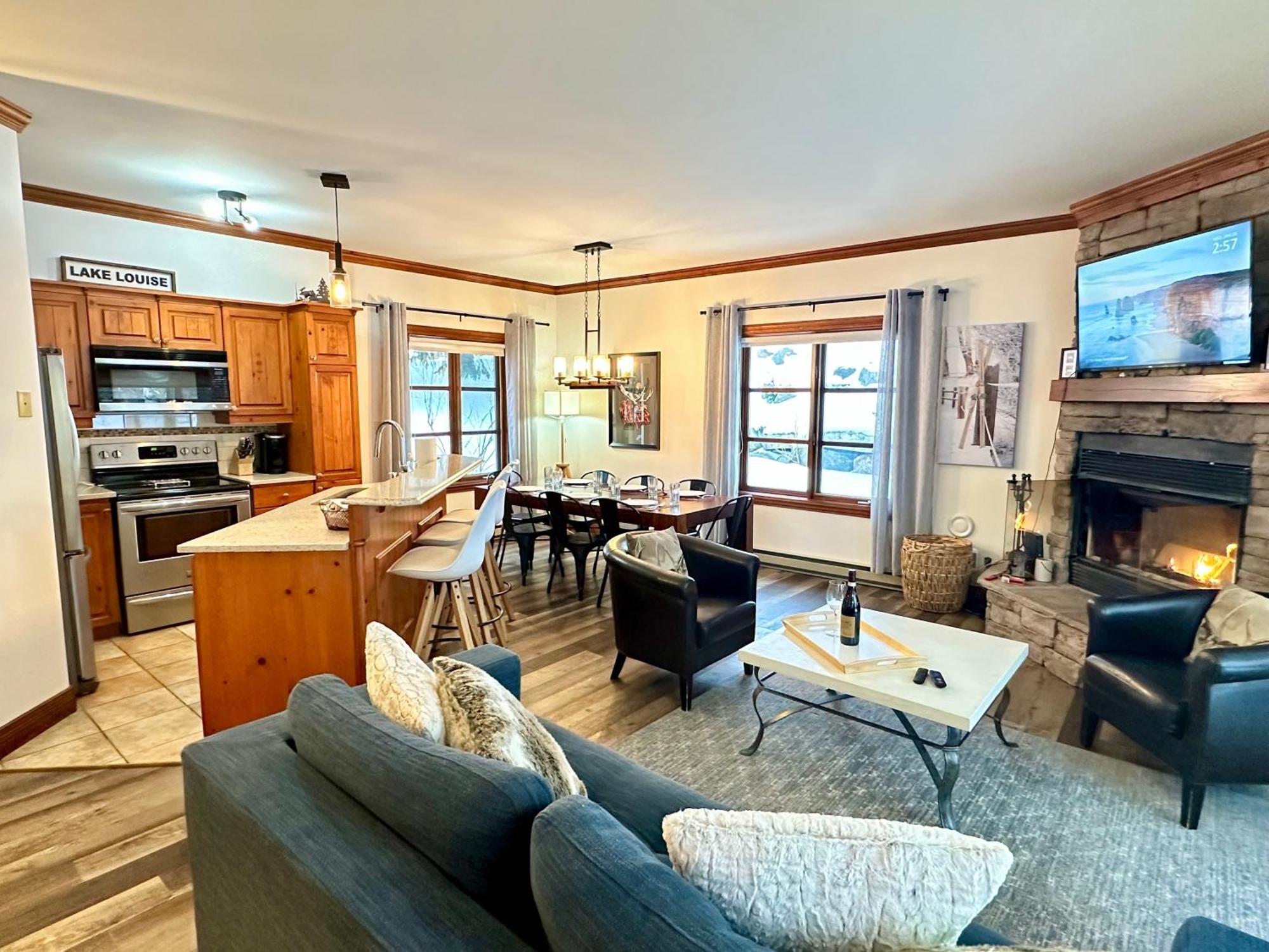 Le Plateau By Tremblant Vacations Apartamento Mont-Tremblant Exterior foto